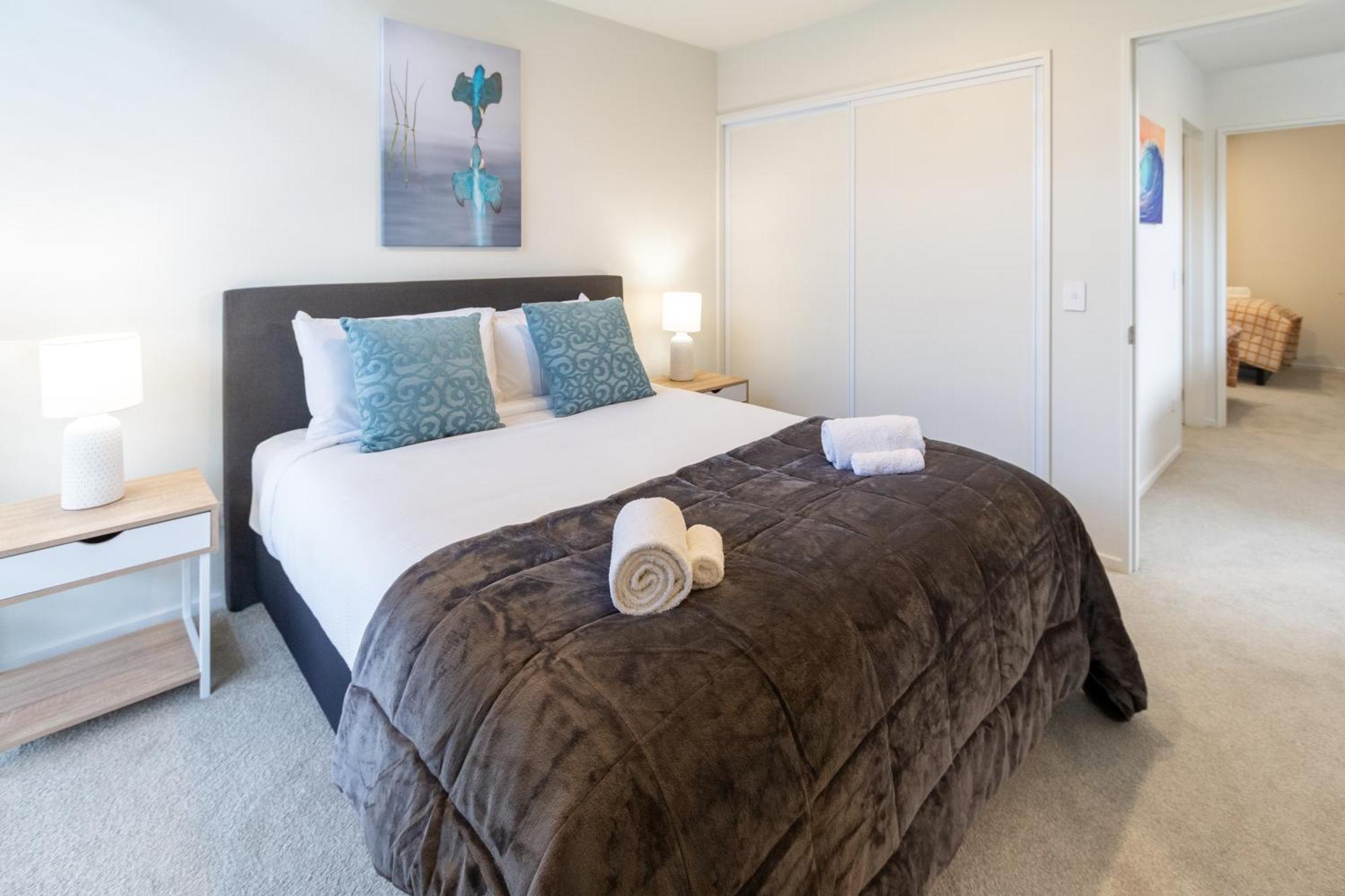 Modern 2 Bed 2 Bath Opposite Hagley Park Apartment Christchurch Ngoại thất bức ảnh